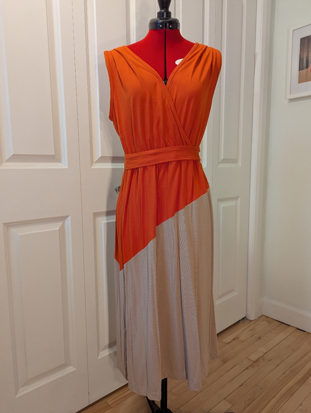 Cassiopeia Sleeveless Orange and Beige Colorblock Summer Dress